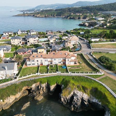 Вилла Chalet Pareado Con Jardin En 1ª Linea De Mar Burela Экстерьер фото