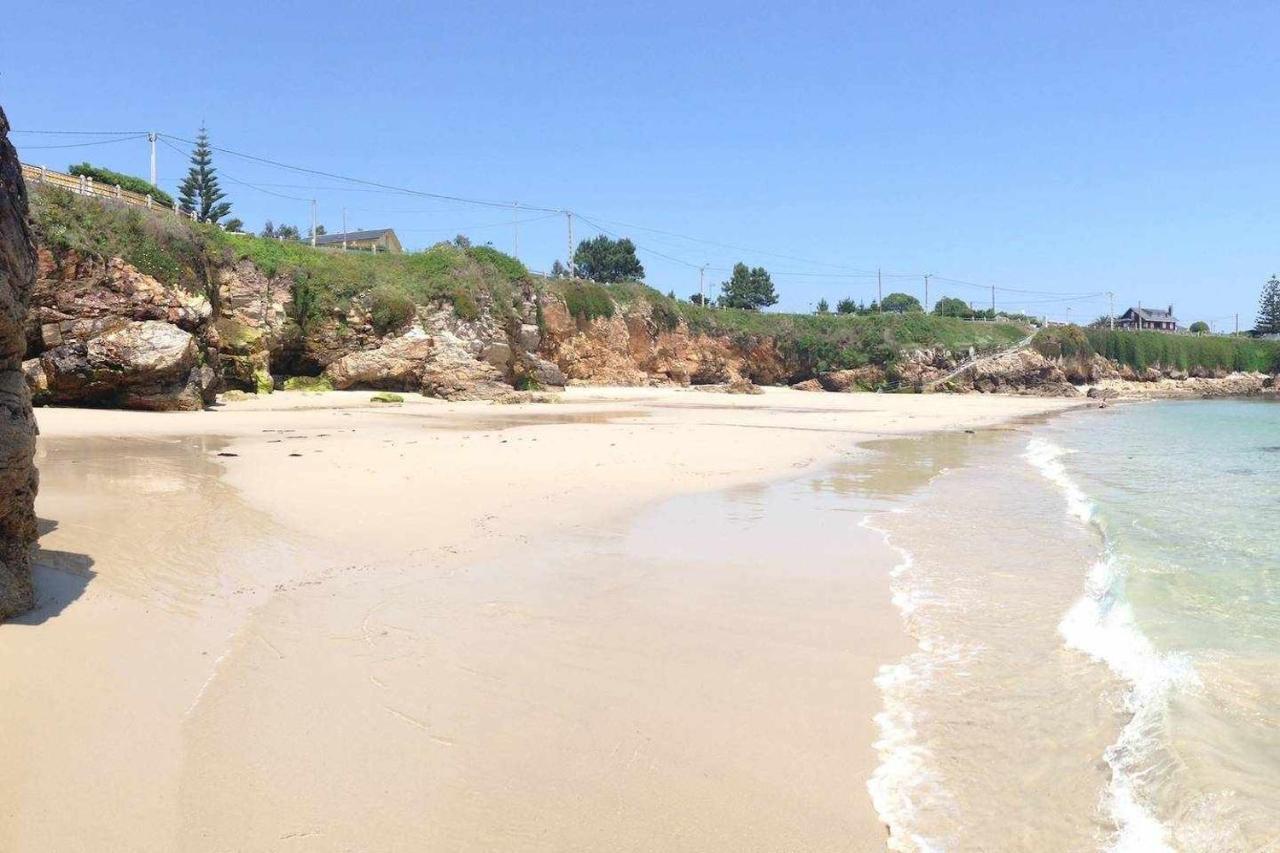 Вилла Chalet Pareado Con Jardin En 1ª Linea De Mar Burela Экстерьер фото